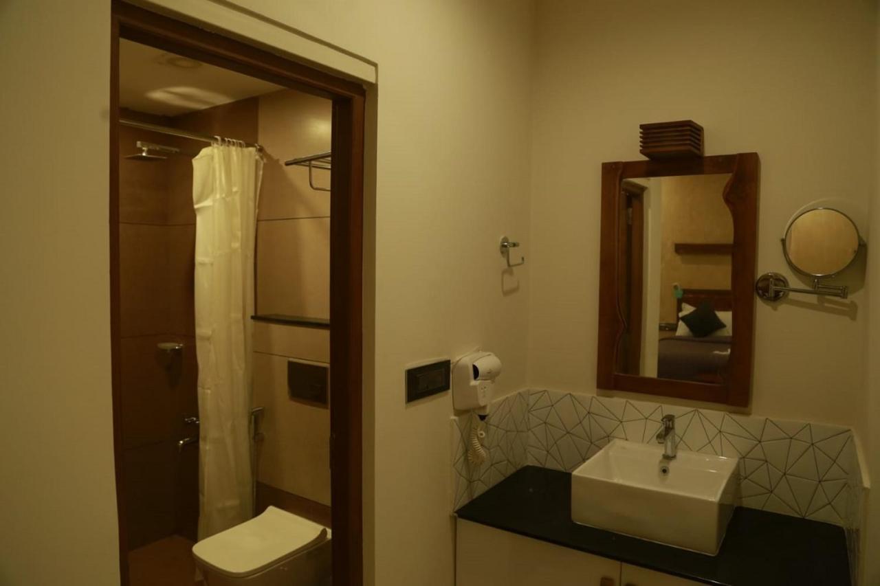 Casa Orchid Hotel Alappuzha Kültér fotó