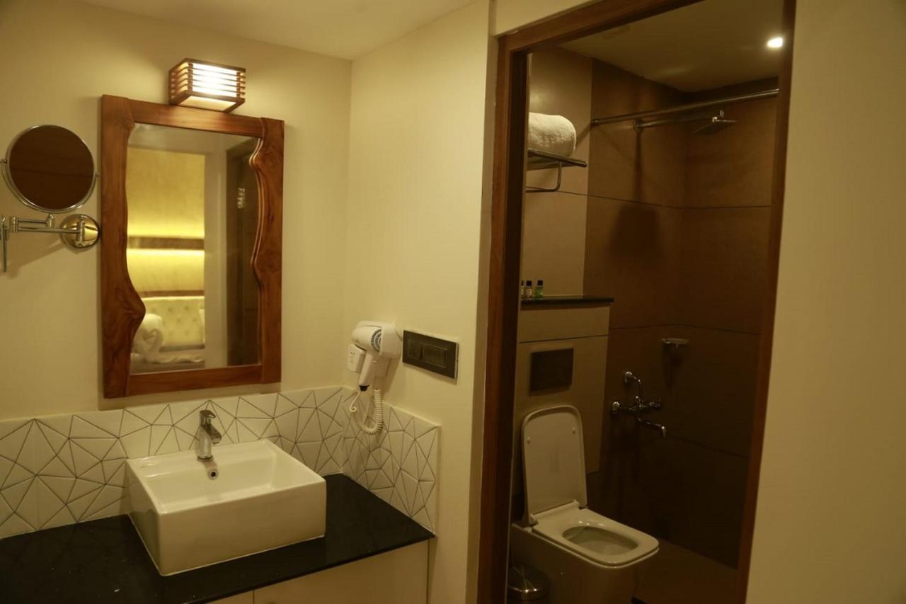 Casa Orchid Hotel Alappuzha Kültér fotó