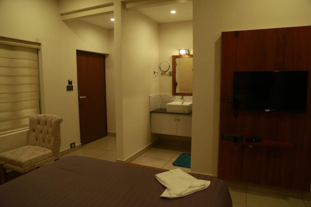 Casa Orchid Hotel Alappuzha Kültér fotó