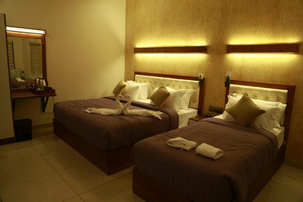 Casa Orchid Hotel Alappuzha Kültér fotó