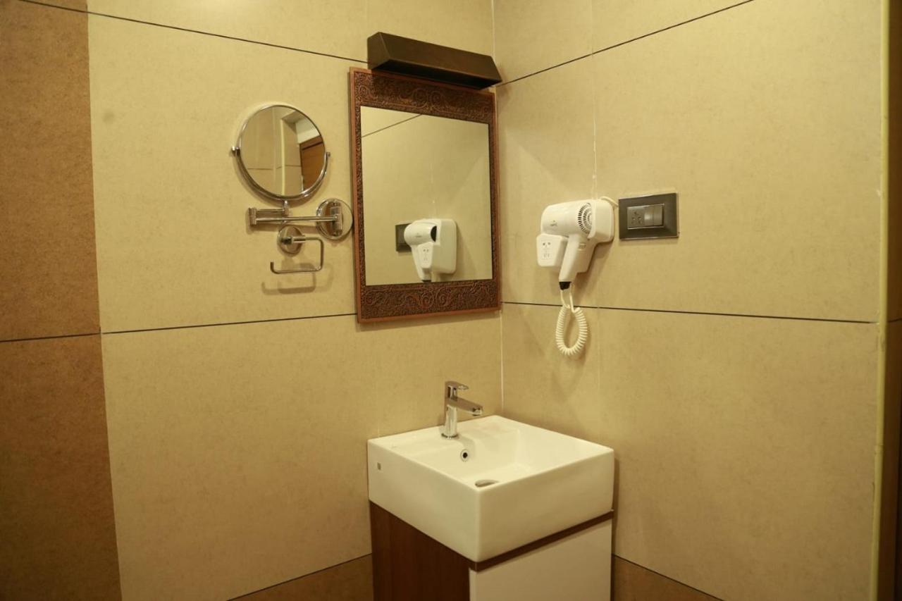 Casa Orchid Hotel Alappuzha Kültér fotó