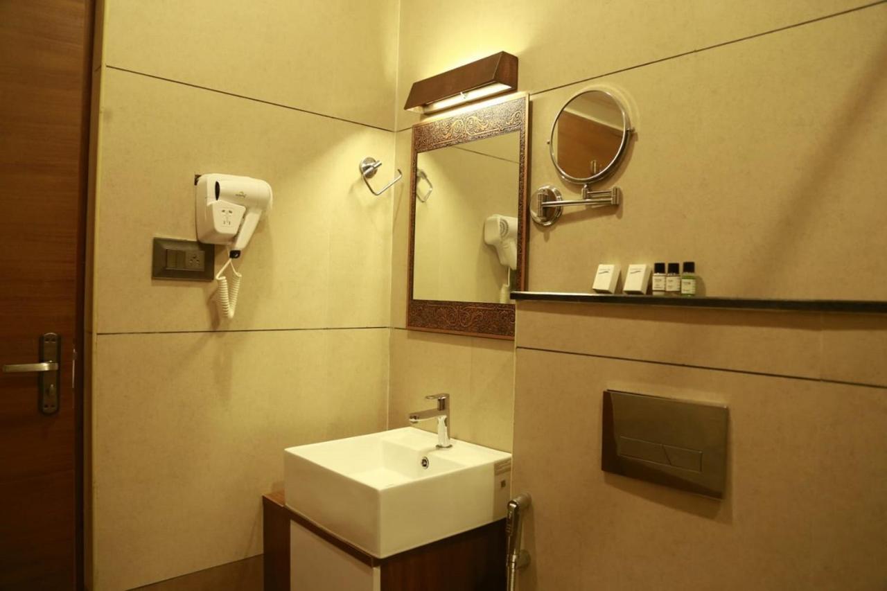 Casa Orchid Hotel Alappuzha Kültér fotó